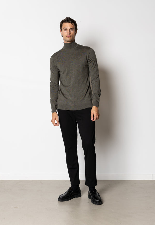 Clean Cut Copenhagen Alfredo merino wool roll neck Knit Army Melange