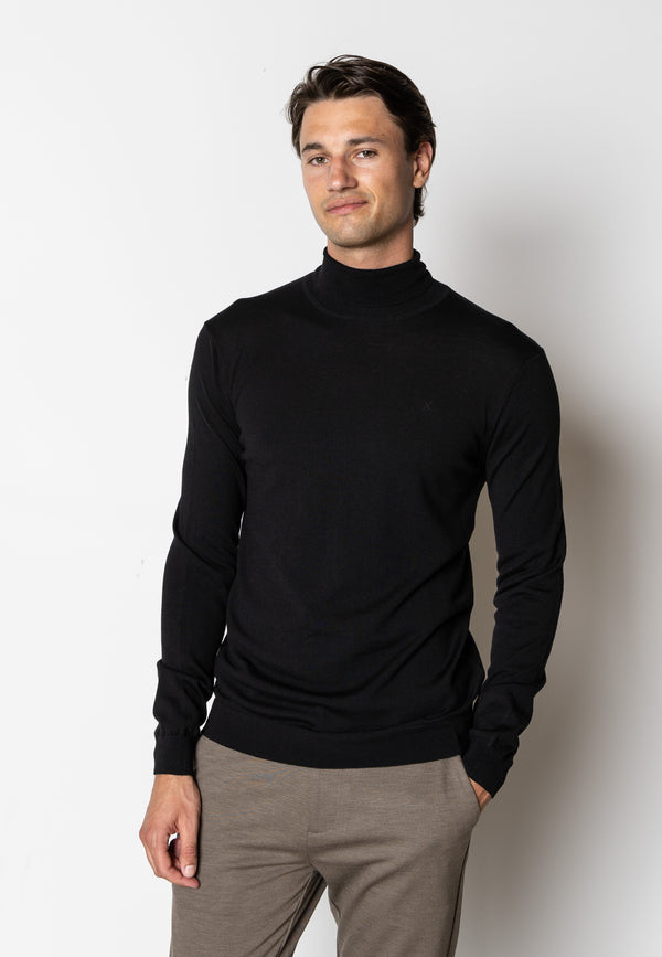 Clean Cut Copenhagen Alfredo merino wool roll neck Knit Black