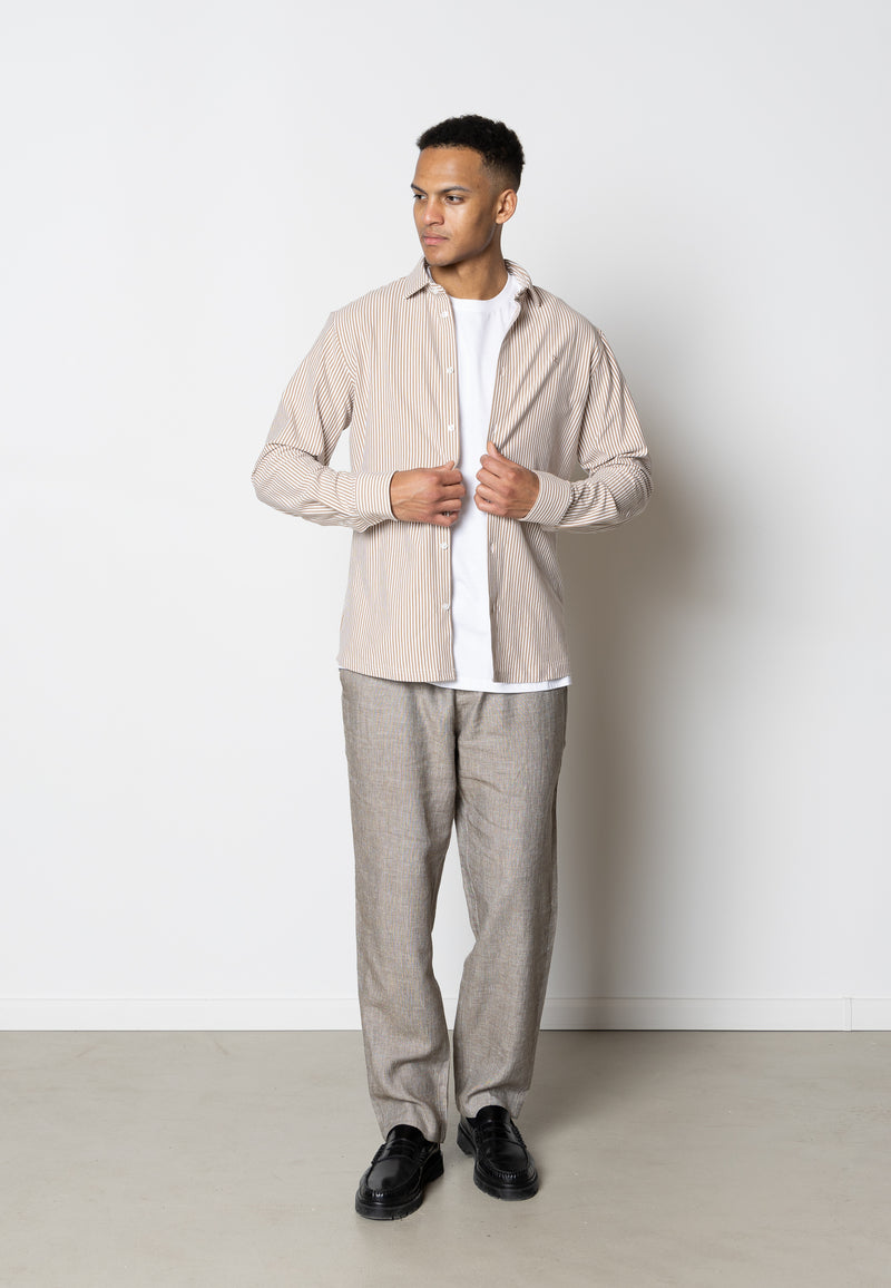 Clean Cut Copenhagen Clean formal striped shirt Shirts L/S Warm Sand/White striped