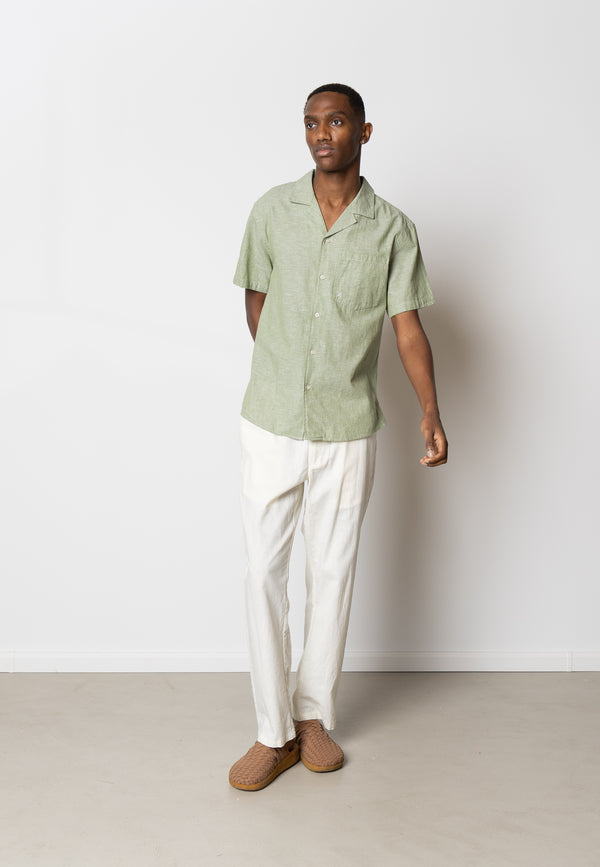 Clean Cut Copenhagen Giles cotton/linen shirt Shirts S/S Green Melange