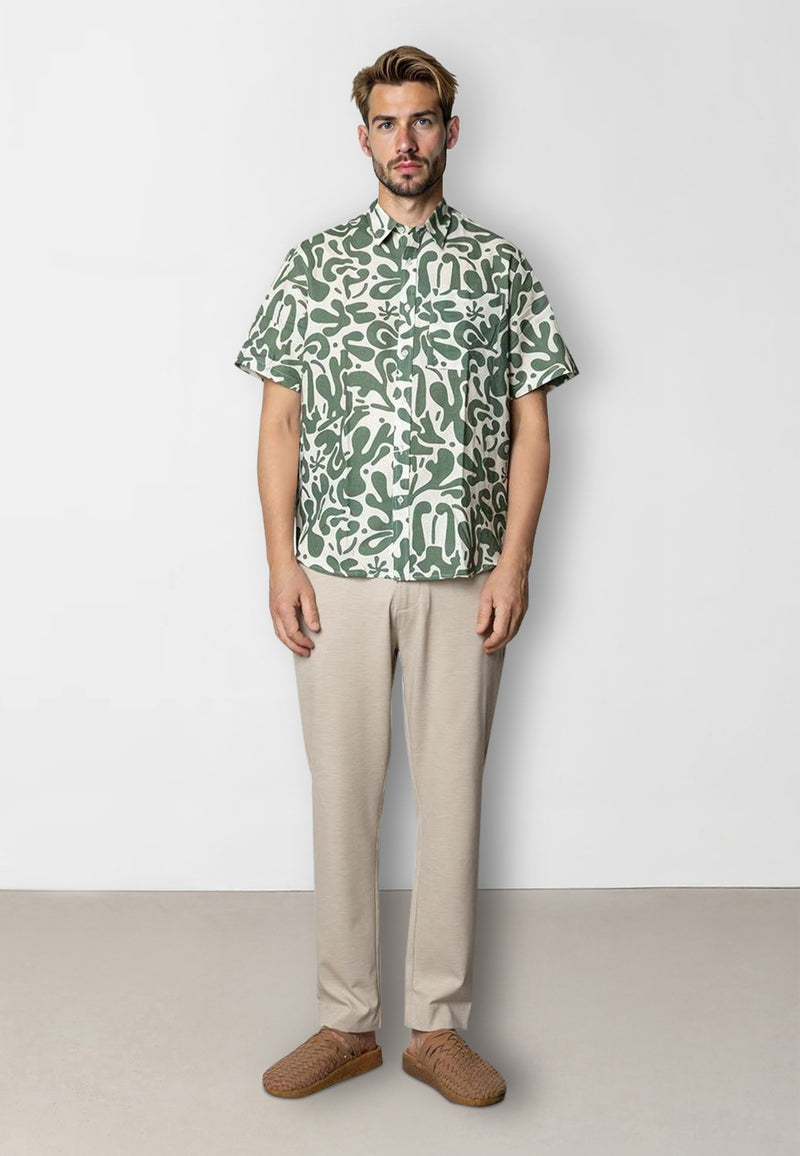 Clean Cut Copenhagen Harry S/S shirt Shirts S/S Ecru/Dark green