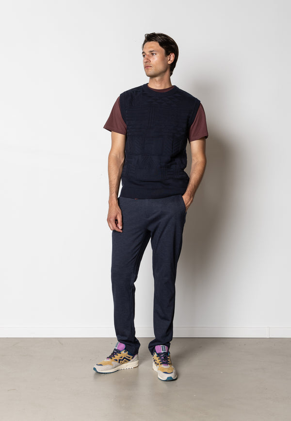 Clean Cut Copenhagen Tobias knitted slipover Knit Dark Navy